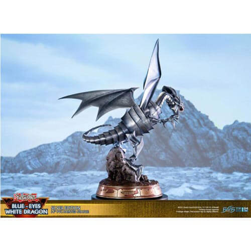 Yu-Gi-Oh! Blue Eyes White Dragon (Silver)