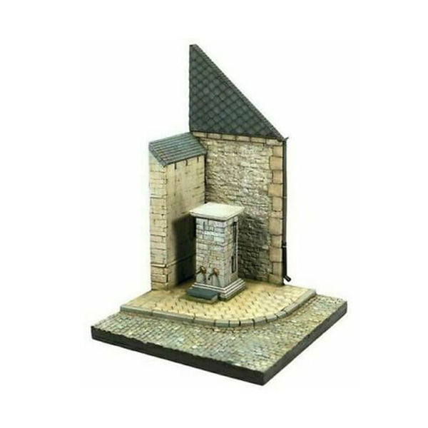 Vallejo Scenics Bases 1/35 Street Corner with Waterpump